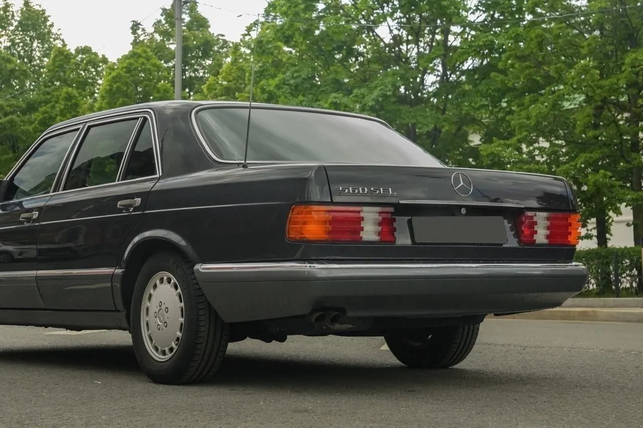 Mercedes-Benz 560 SEL 5.5 AT, 1991, 49 000 км — фото 3